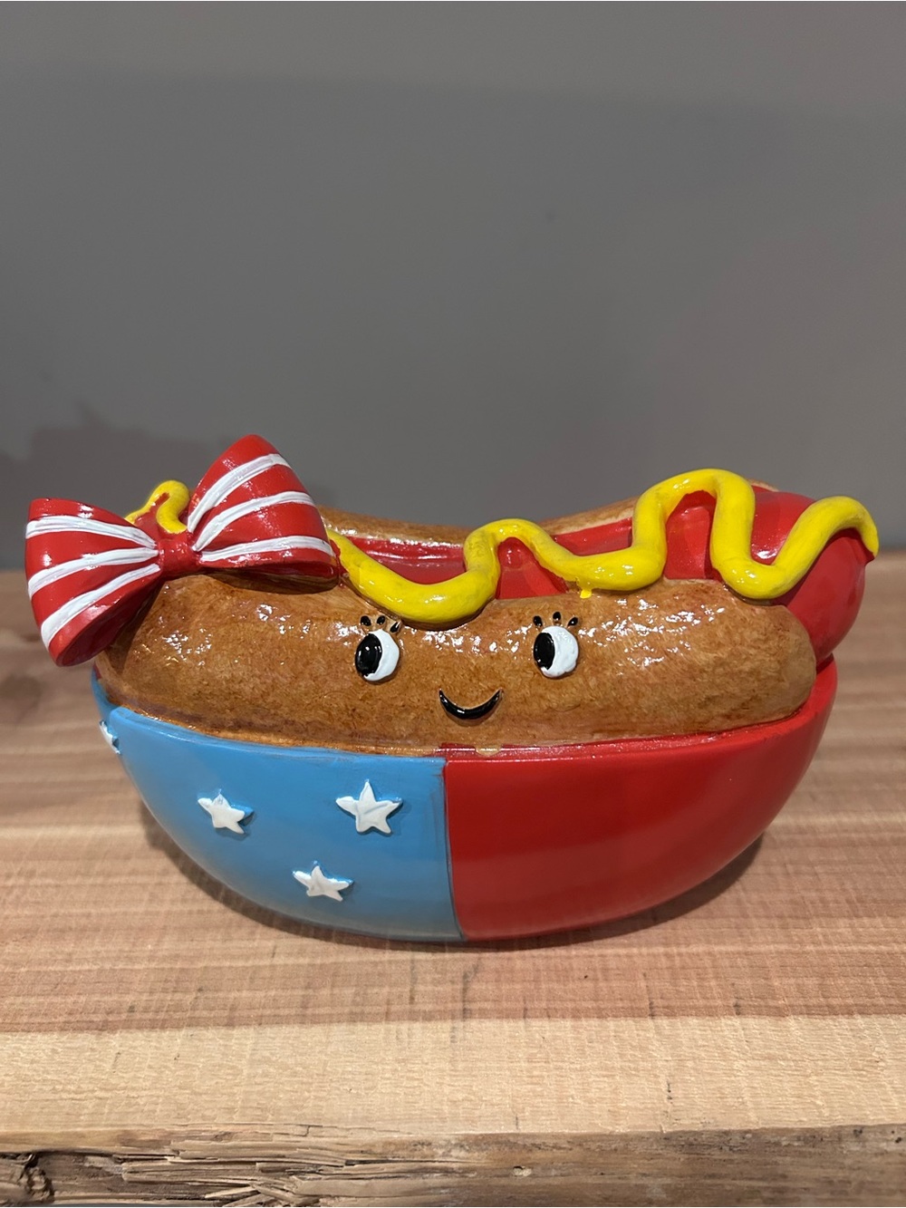 NWT Patriotic Hotdog Tabletop Decor
